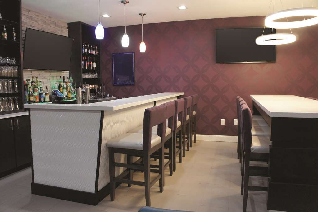 La Quinta By Wyndham Russellville Restaurant foto